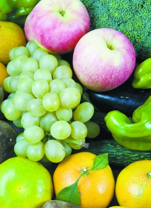 连日来,网上流传着“水果商标底下那块最好别吃”的博文,搅动了原本就对食品安全非常关注的人们的心绪。